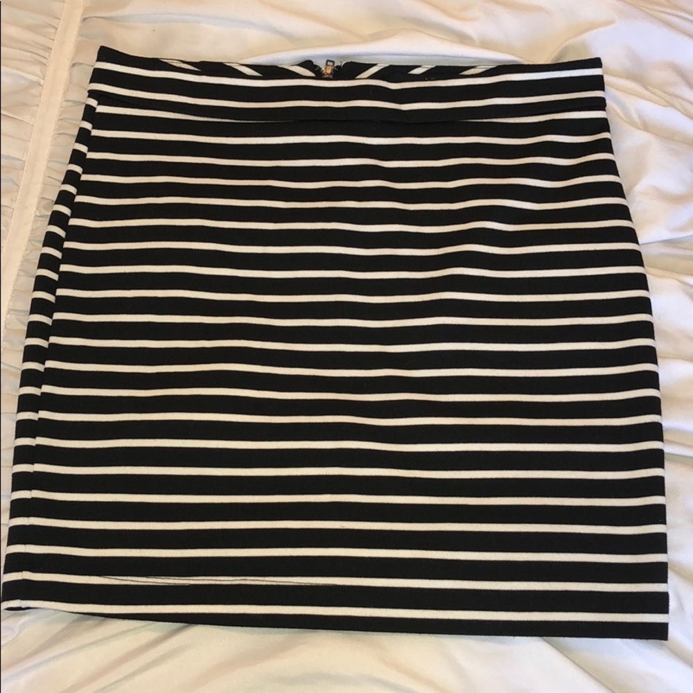 Forever 21 skirt